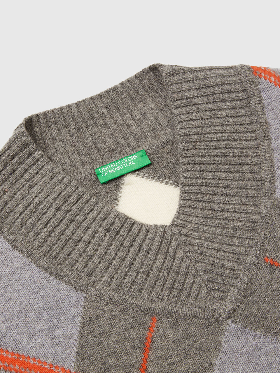 V NECK SWEATER L/S Damen image number null