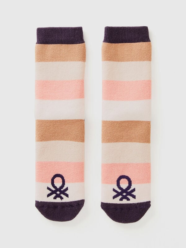 Rutschfeste Socken in Rosa und Beige Jungen