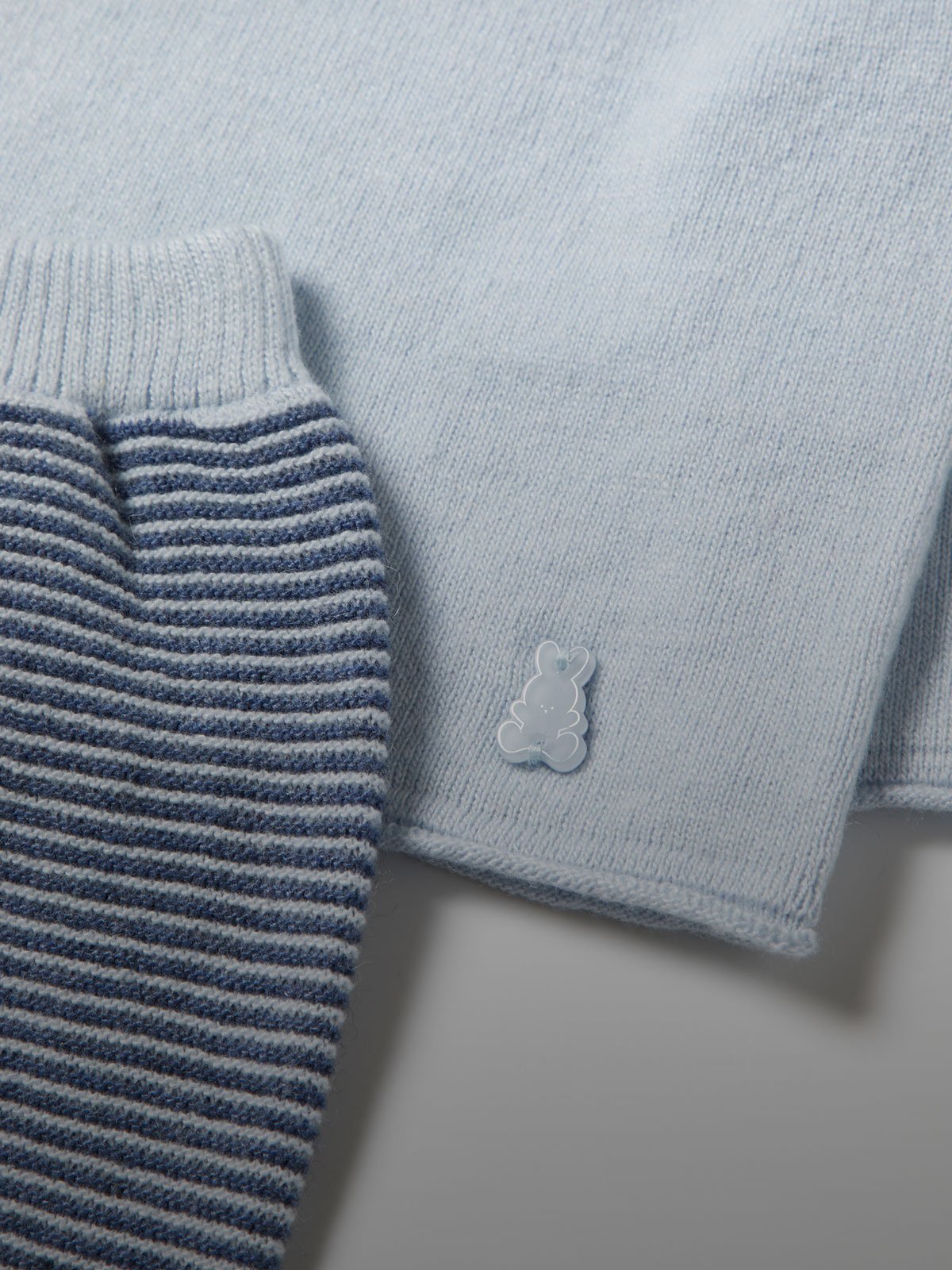 neugeborene <span class="text-l playful">(0-18 monate)</span> benetton